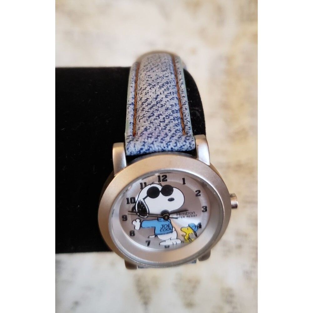 Vintage Armitron Peanuts Snoopy Joe Cool & Woodstock Watch with Denim Look Ban - Picture 6 of 14
